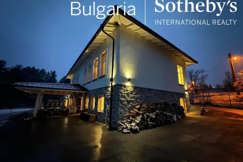 House in Plana