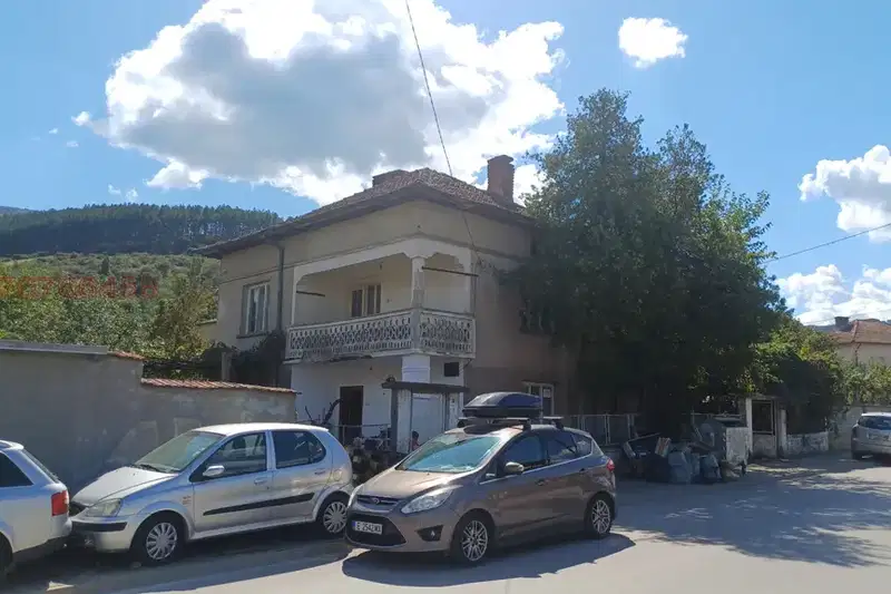 House in Blagoevgrad, s. Polena