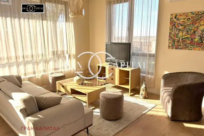 Two-storey house with 3 bedrooms in Priseltsi village with landscaped yard