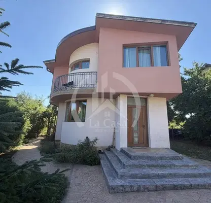 Photo 2 — Two-storey house with 3 bedrooms in Prolesha village with large yard