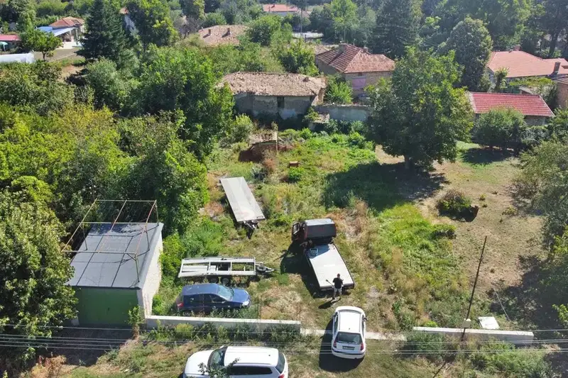 Two-storey house with large yard in Radko Dimitrievo village, Shumen region