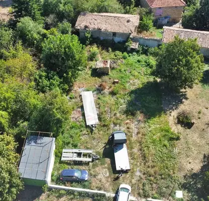 Photo 2 — Two-storey house with large yard in Radko Dimitrievo village, Shumen region