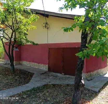 Photo 3 — House in Pernik, Radui