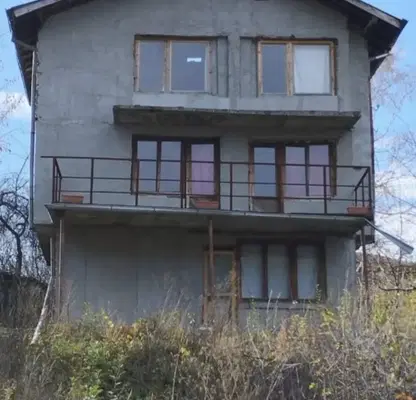 Снимка 4 — Масивна къща с двор в с. Рударци, област Перник