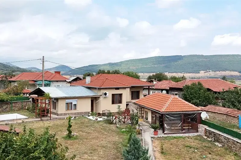 House in Gabrovo, Ryahovcite