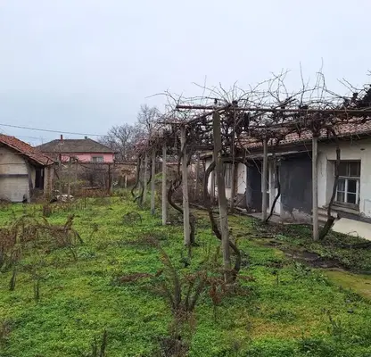 Photo 3 — One-story house with 3 rooms in the center of Ruzhevo Konare village