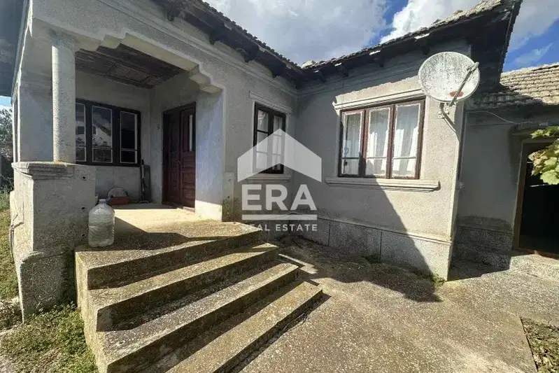 House in Dobrich, Selce
