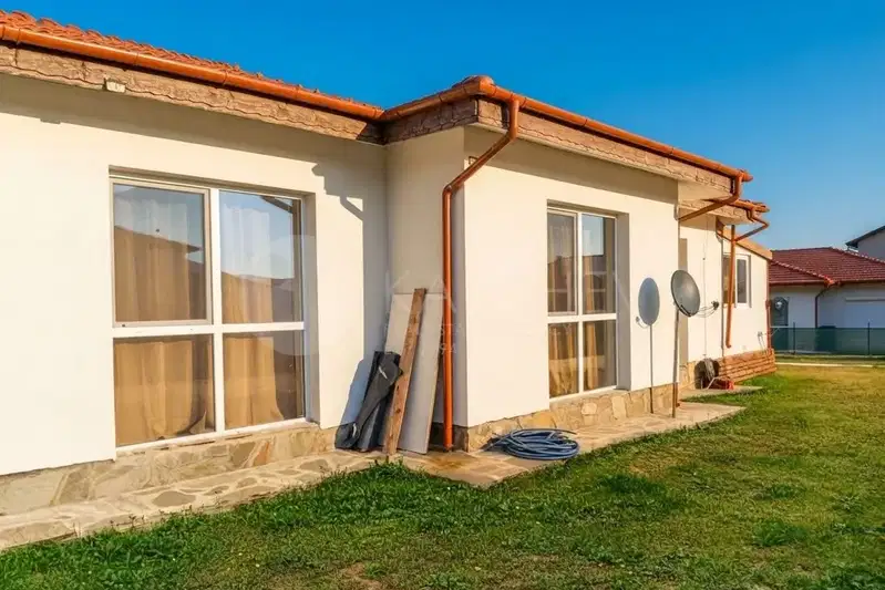 House in Varna, Shkorpilovci