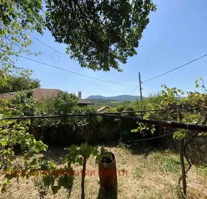 Photo 2 — 5-room house in Slaveykovo village, Gabrovo region, with yard and stone fence