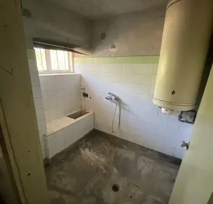 Photo 5 — 5-room house in Slaveykovo village, Gabrovo region, with yard and stone fence