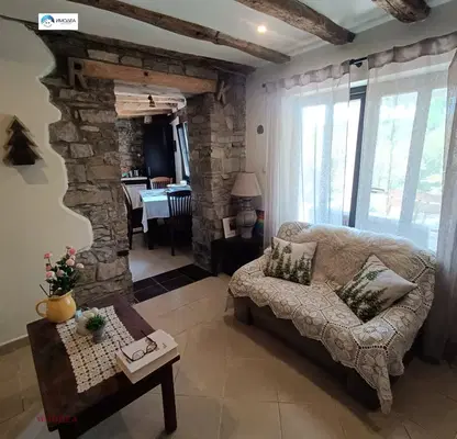 Photo 4 — House in Gabrovo, Slaveikovo