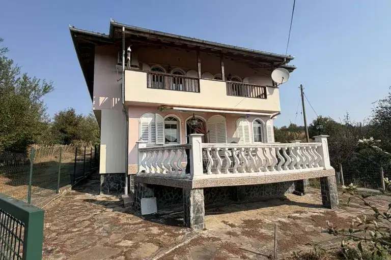 House in Lovech, Staro Selo