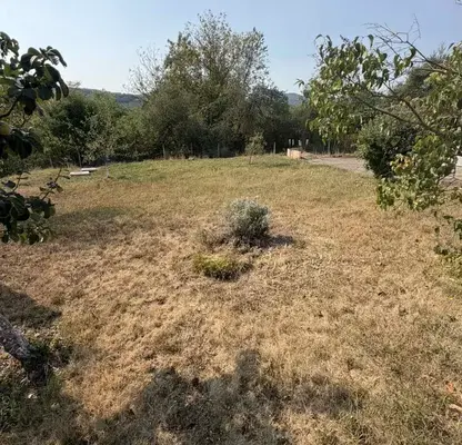Снимка 4 — Къща с 4 стаи и гараж в с. Старо село с панорамна гледка
