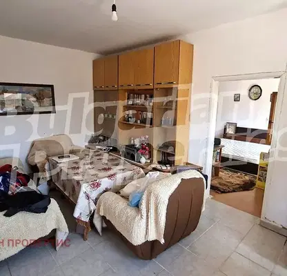 Photo 4 — 3-room house in Starosel village, Plovdiv region with large yard