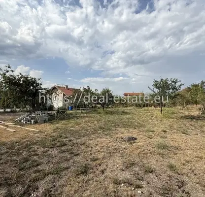 Photo 5 — House with 1000 sq m yard in Stob village, Kyustendil region