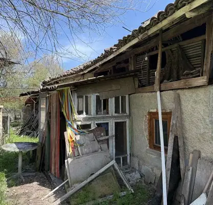 Photo 4 — House with yard in Tabachka village, Ruse region