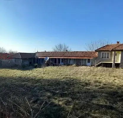 Photo 2 — Spacious house with 5 bedrooms in Todorovo village, Razgrad region