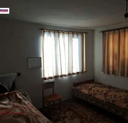 Photo 2 — One-story house with 3 rooms in Vinarovo village, Vidin region