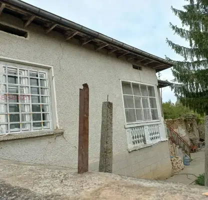Photo 3 — House with 2 bedrooms in Voditsa village, Targovishte region with yard