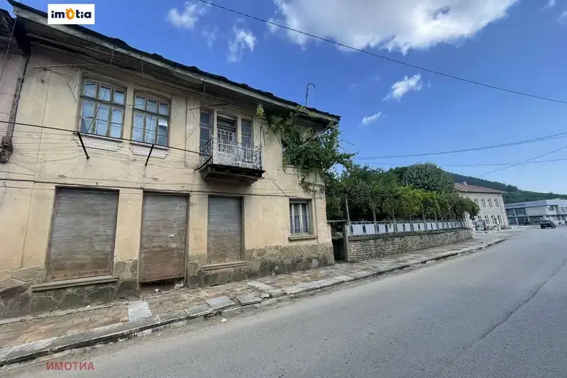 House in Lovech, Vrabevo