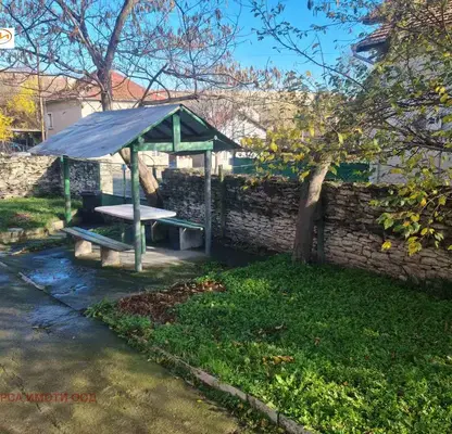 Снимка 5 — Къща с 4 стаи в с. Върбешница, обл. Враца с двор