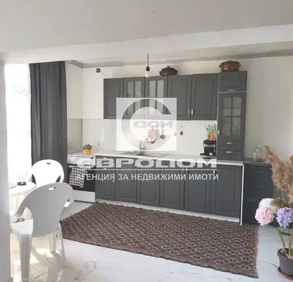 Photo 2 — Solid house with 3 bedrooms in Yagoda village, Stara Zagora region