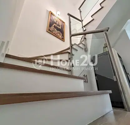 Photo 5 — Two-storey house with 3 bedrooms and garage in s. Yagodovo