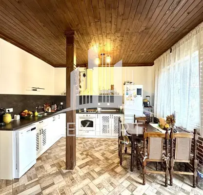 Photo 2 — House in Varna, Zdravec