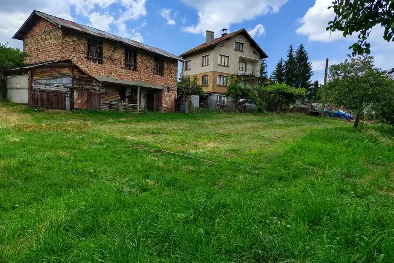 House in Sofia, Zimevica