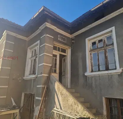 Photo 2 — Wooden house with 3 rooms and summer kitchen in Zvunichevo village