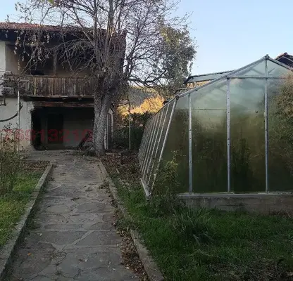 Photo 4 — House with three buildings and business in a village near Sevlievo