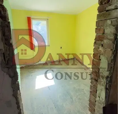 Photo 5 — One-storey house with commercial space in the center of Sevlievo
