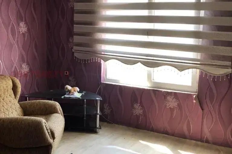 Two-storey house with 3 bedrooms in Byalata Prast, Shumen