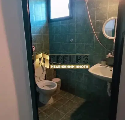 Photo 4 — House in Shumen, Centyr