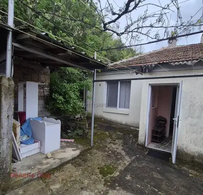 Photo 4 — House in Sliven, Klucohor