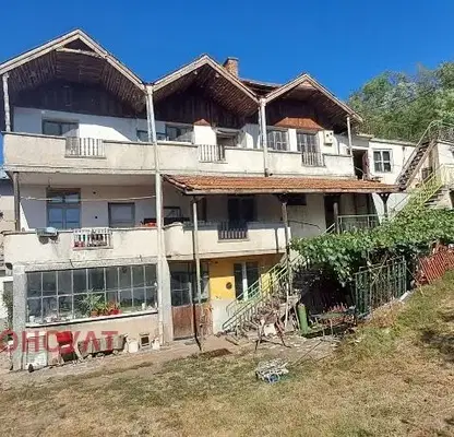 Photo 2 — House in Sofia, Slivnica