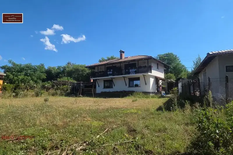 House with 3 bedrooms and terrace in Slivnitsa, Sofia region