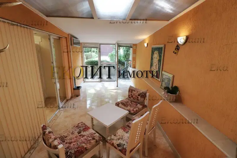 3-room detached house with yard in Boyana, Sofia