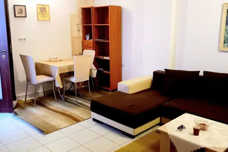 Small 2-room house in Center, Georgi Benkovski St