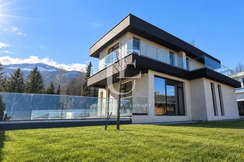 House in Sofia, Dragalevci