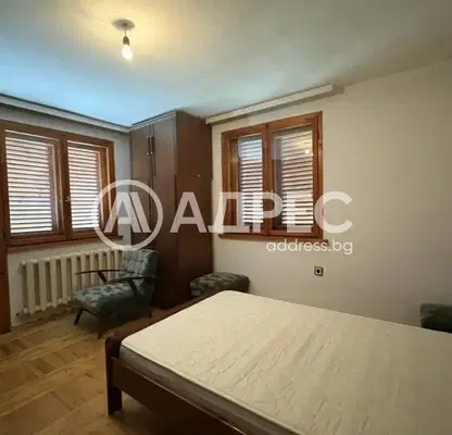 Photo 3 — House with 3 bedrooms and garage in Dragalevtsi, Sofia
