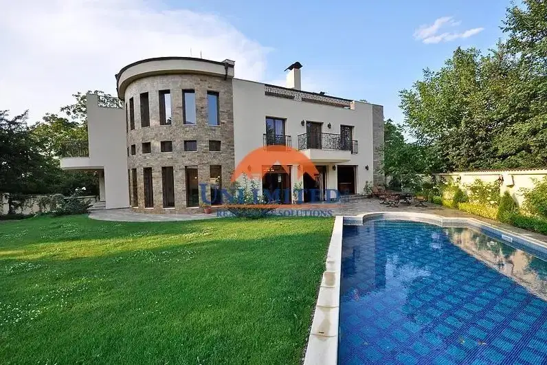 Furnished house with 6 garage spaces in Dragalevtsi, Sofia