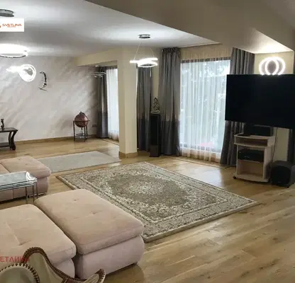 Photo 3 — Spacious house with pool and garage in Dragalevtsi, Sofia