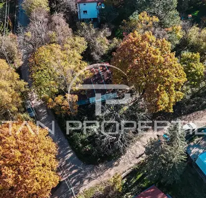 Photo 4 — 3-room house in Gorna Banya with spacious yard
