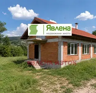 Photo 4 — Detached house with 3 bedrooms and pool in Knyazhevo