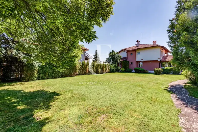 Detached house with garage in Malinova dolina, Sofia