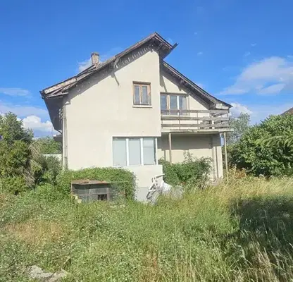 Photo 3 — House in Sofia, Obelya