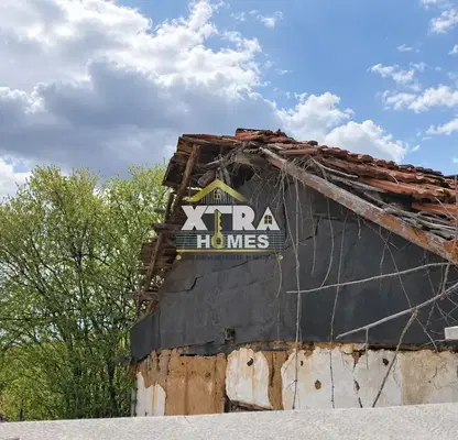 Photo 4 — House with 790 sq m yard in Seslavtsi, Sofia with panoramic view
