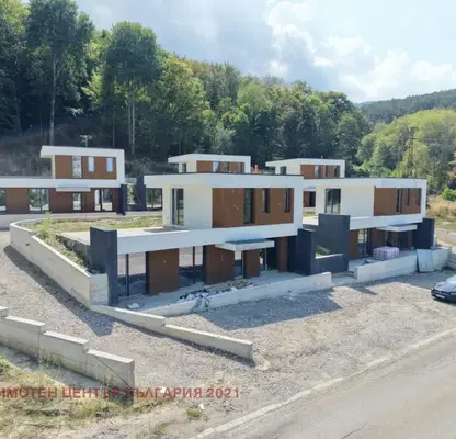 Photo 5 — House with 3 bedrooms and panoramic view in Simeonovo, Sofia