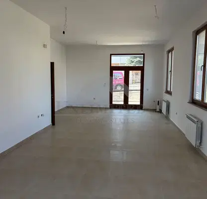 Photo 4 — Detached business building with yard in Simeonovo, Sofia